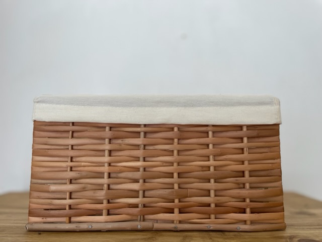 Caja de mimbre 